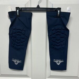 Buckled Sports Padded Knee Sleeves (2)